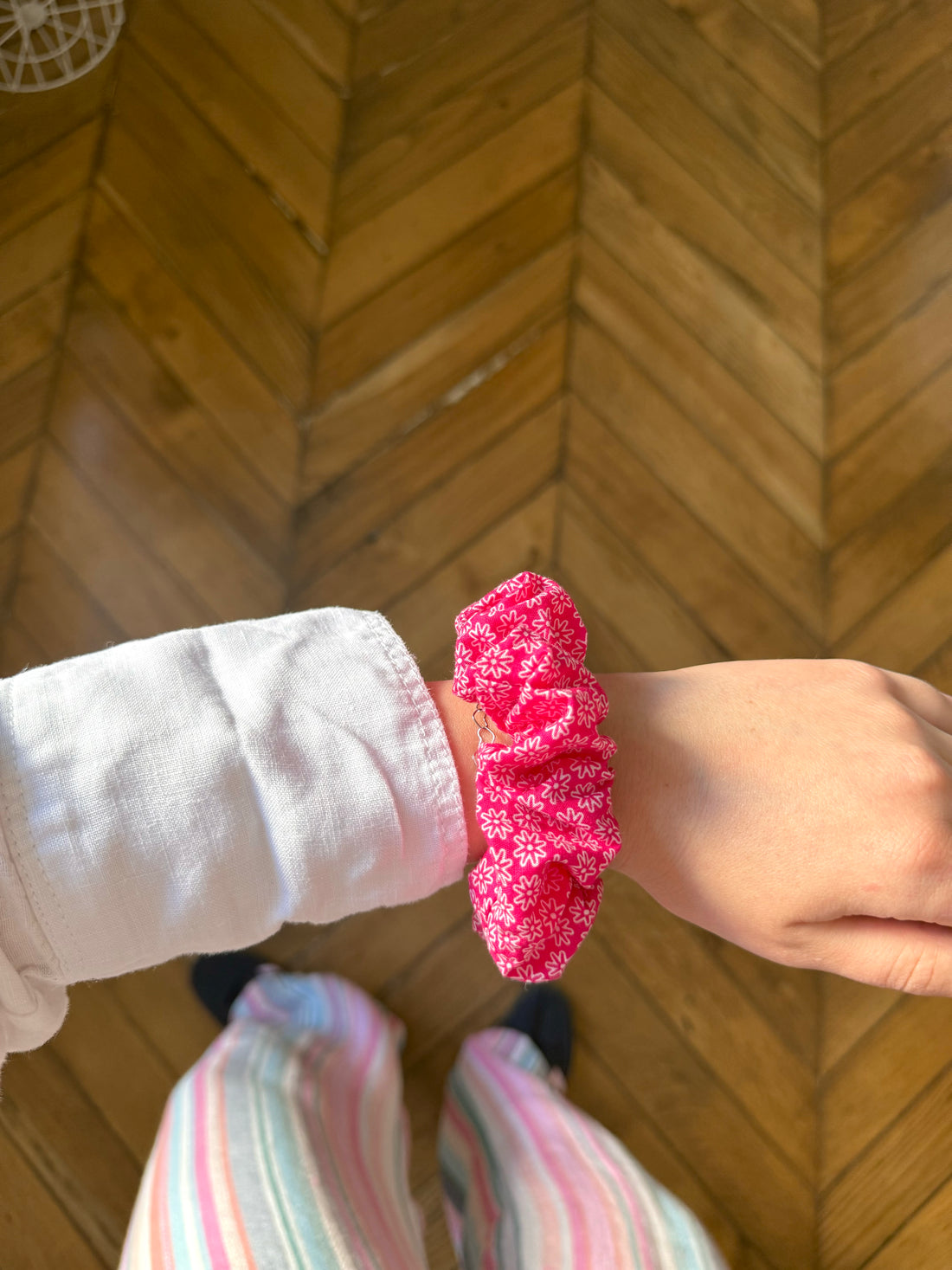 Chouchou rose à fleurs