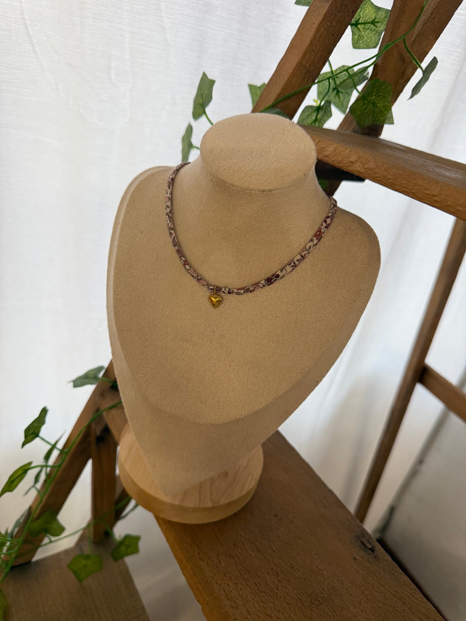 Collier liberty violet