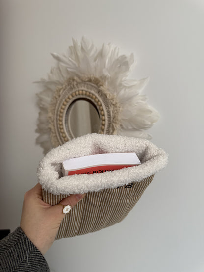 Pochette de livre rayé