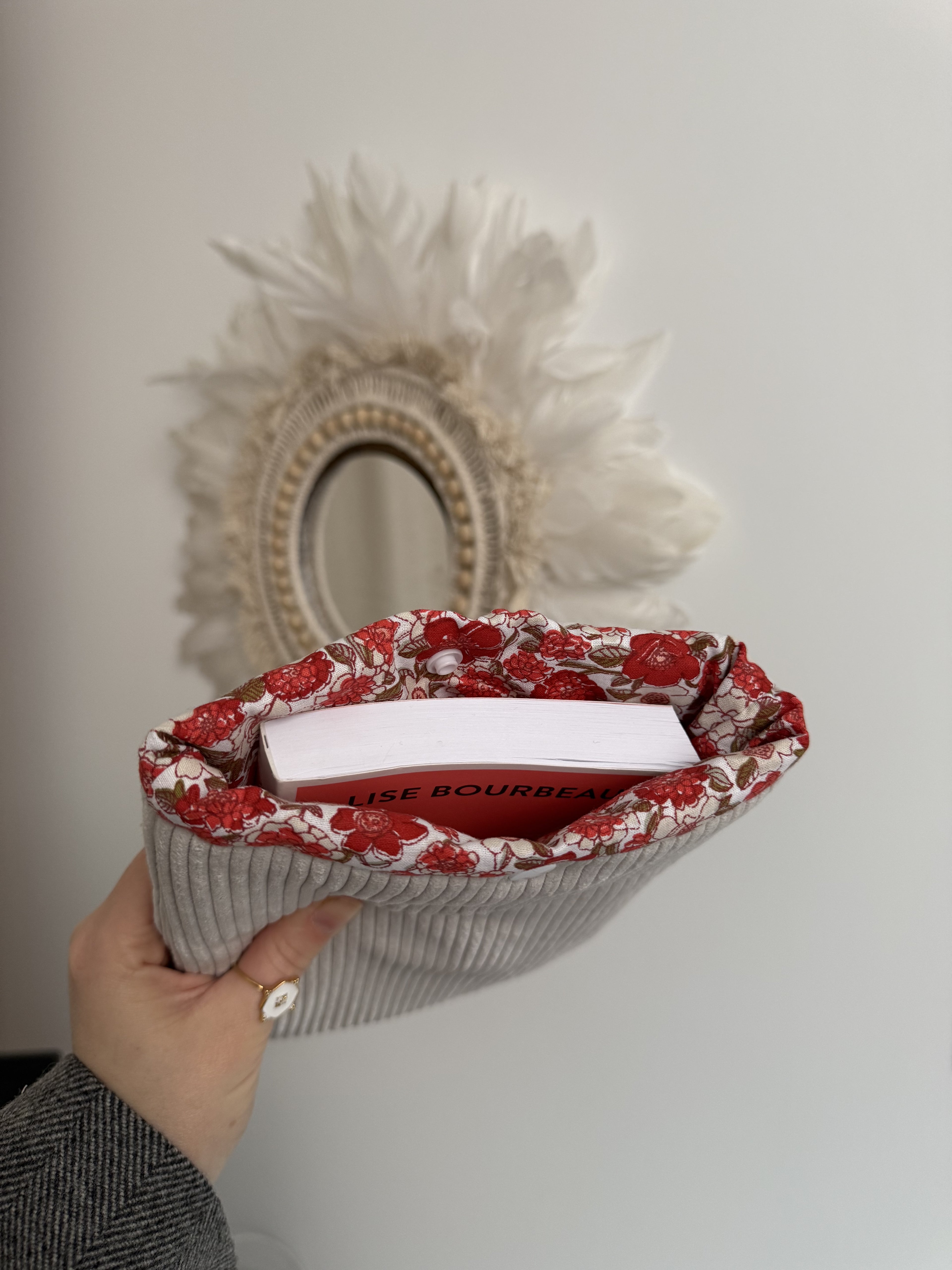 Pochette de livre velours crème