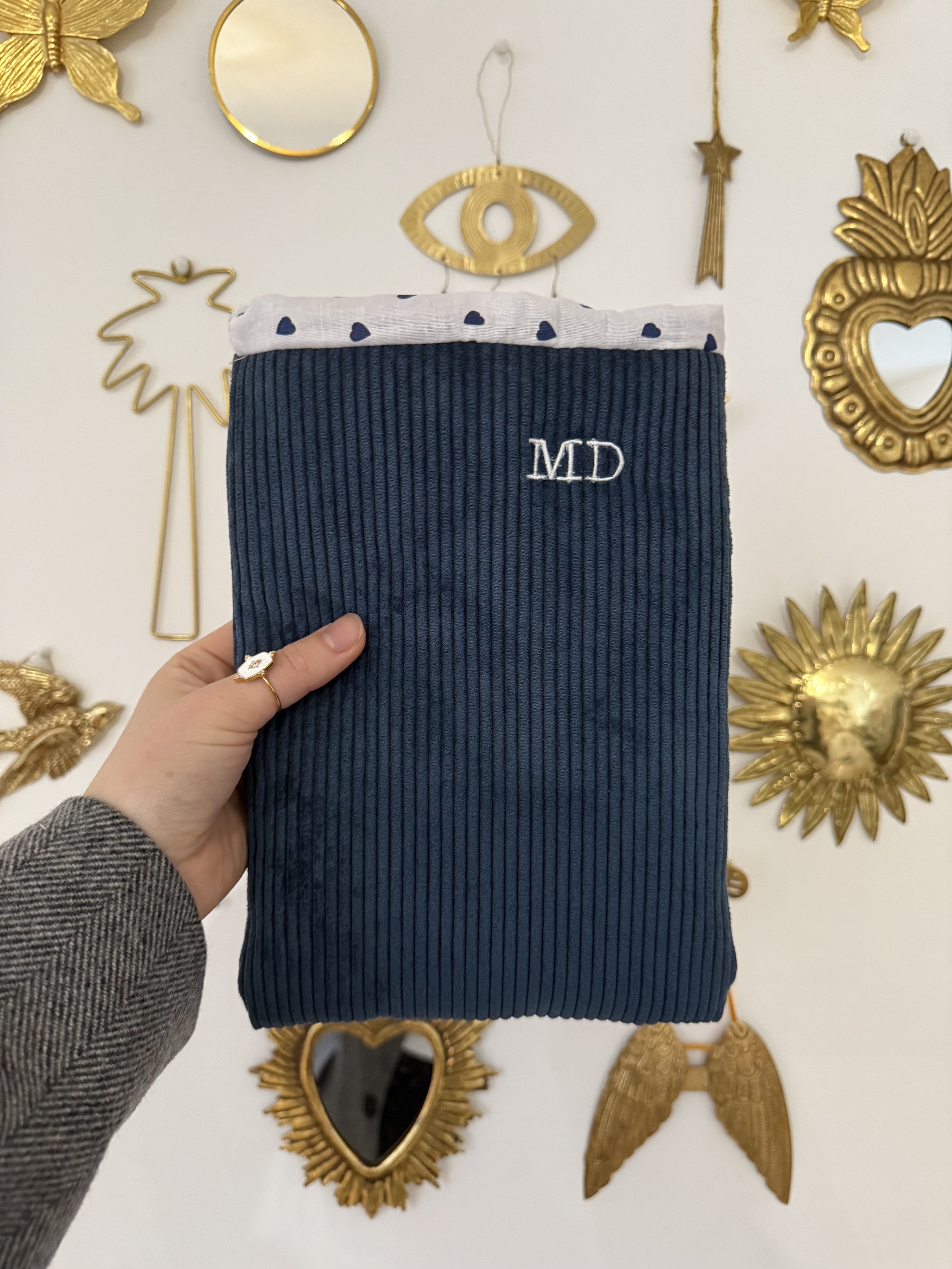 Pochette de livre velours bleu