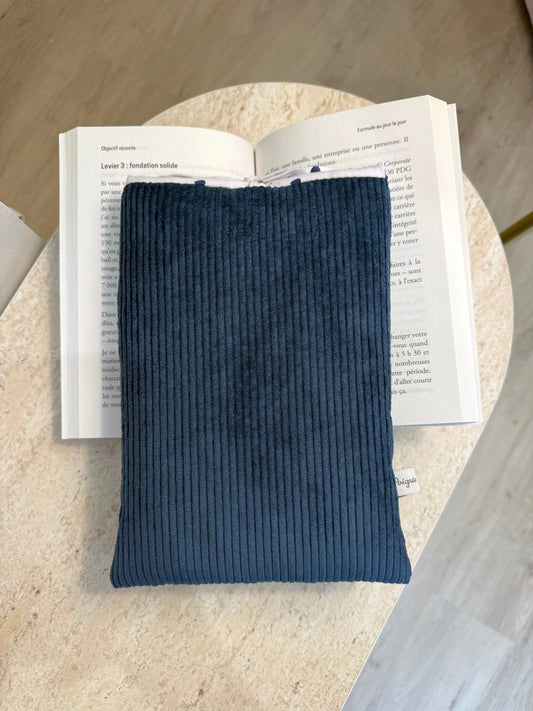 Pochette de livre Bleu côtelé