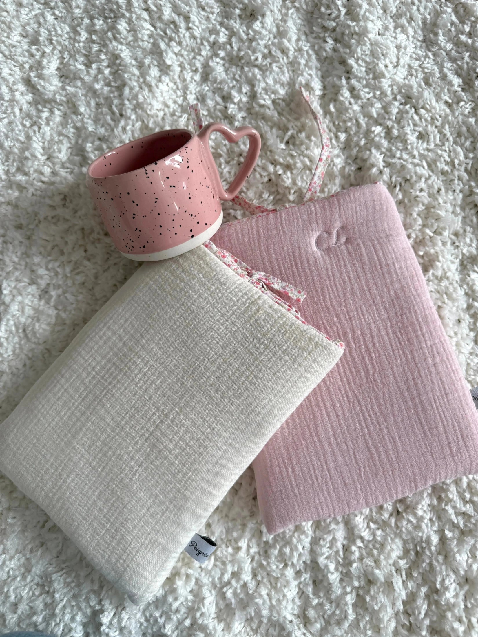Pochette de livre Nuage crème